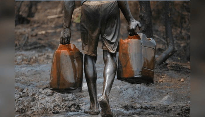 Report Blames Nigeria’s Crude Oil Theft to  Military Complicity