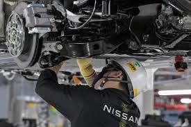 Nissan shares plunge after profit warning