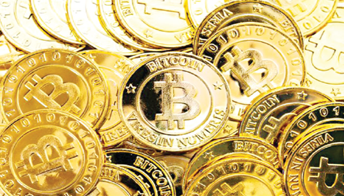 Cryptocurrency Market Faces $900M Loss as Bitcoin Prices Drop