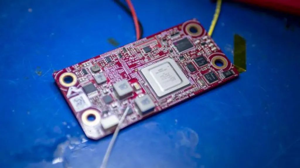 US Tightens AI Chip Export Controls Amid Backlash from Tech Industry