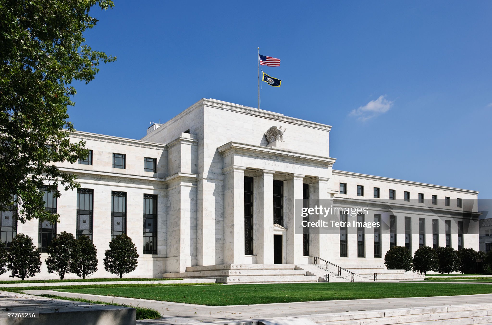 After two years of smooth sailing, the Fed ready to navigate the rocky bond market, Trump’s uncertainty
