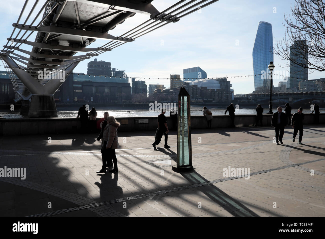 UK Business Confidence Falls to Two-Year Low Amid Tax Concerns