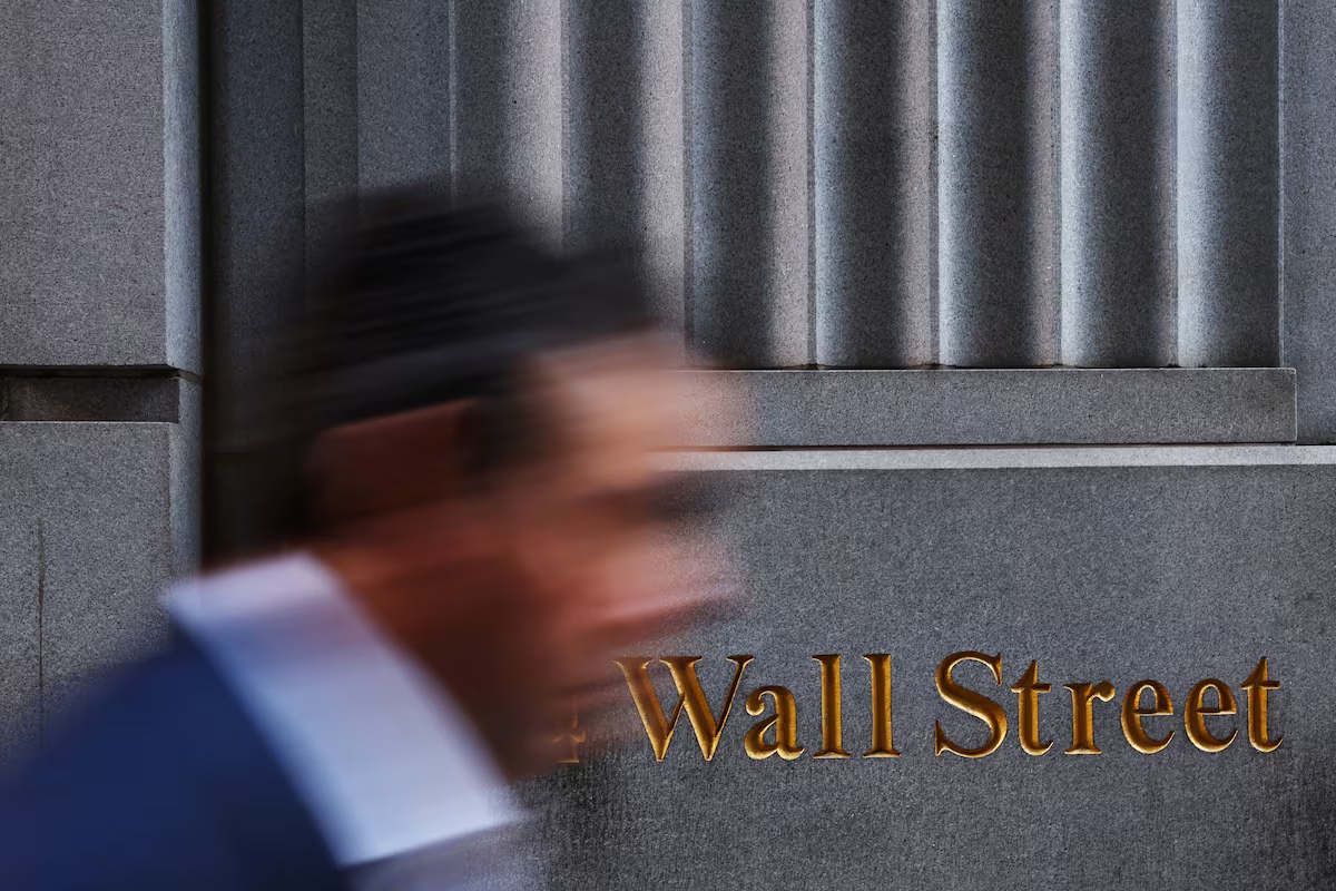 Wall Street Faces Volatility Ahead with Tariff Deadline and Key Jobs Data