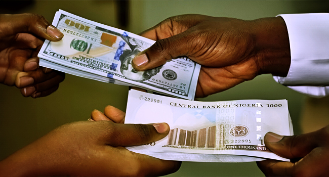 Naira Holds Firm at N1,367/$ as CBN Steps Up Dollar Support